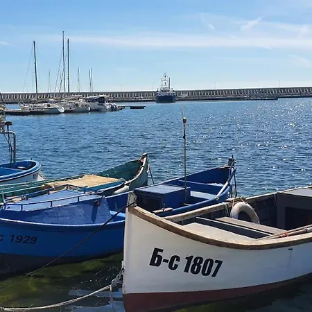 K&k Sunset Lägenhet